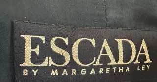 Blazer Cruzado Escada Negro Multicolor