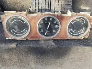 Land Rover - Restos de piezas