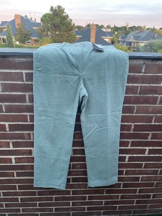 Pantalón Massimo Dutti pana verde nuevo