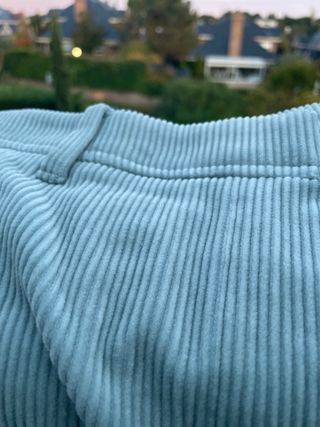 Pantalón Massimo Dutti pana verde nuevo