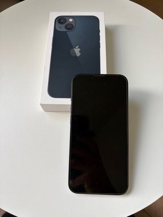 iPhone 13 128GB Medianoche 81% Batería