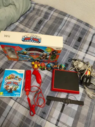 Consola Wii Mini con Skylanders