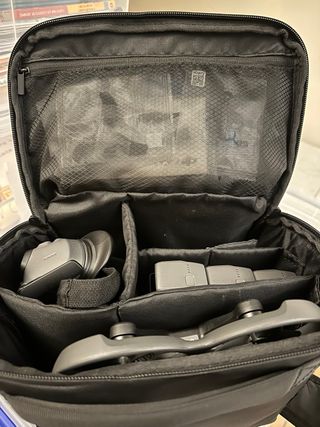 DJI Avata 2 Combo FPV Occhiali con 3 Batterie