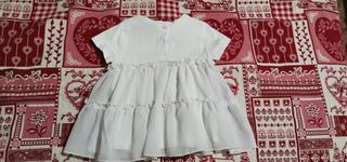 Camiseta niña volantes blanca