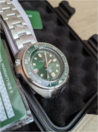 Reloj Steeldive Capitán Willard Verde Automático