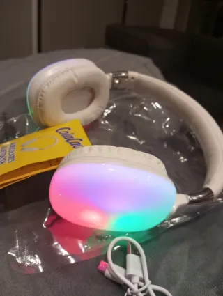 Auriculares Bluetooth ColaCao completamente nuevos