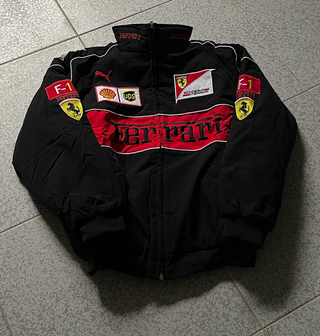 Chaqueta Ferrari F1 Puma Retro Negra Roja