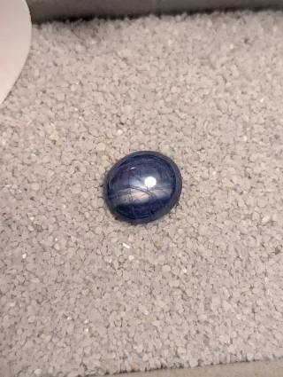 Zafiro natural cabujón azul