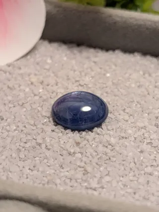 Zafiro natural cabujón azul