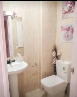 360€. Alquiler de habitación en Iriepal