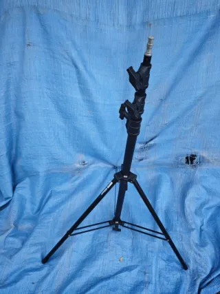 Trípode Manfrotto A635B