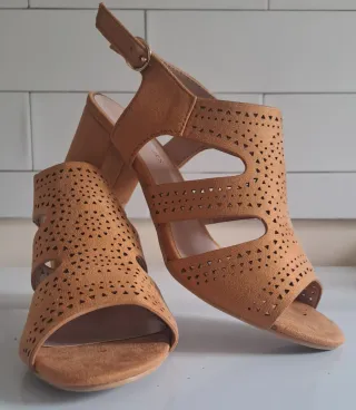 Sandalias de tacón STEPPED SHOES naranja