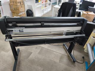 Plotter de corte Summa D120
