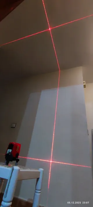 Nivel Láser Rojo A8827D