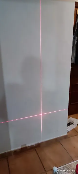 Nivel Láser Rojo A8827D