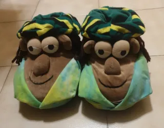 Ciabatte chiuse marroni e verdi