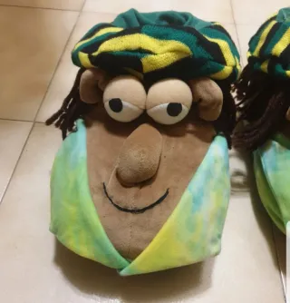 Ciabatte chiuse marroni e verdi