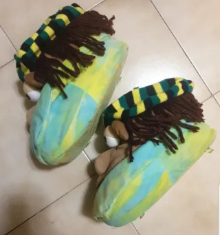 Ciabatte chiuse marroni e verdi