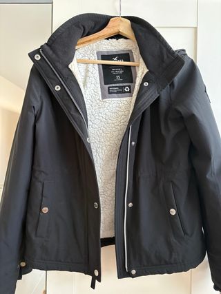 Chaqueta Hollister Negra Talla XS
