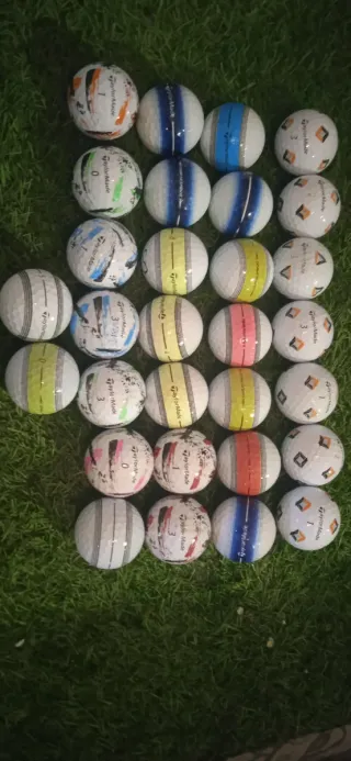 Bolas de Golf TaylorMade Variadas