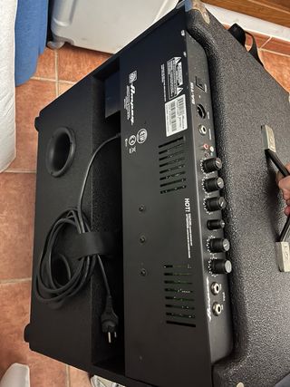 Ampeg Amplificador Bajo
