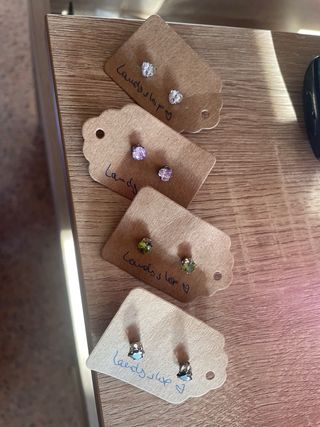 Lote 4 pares pendientes