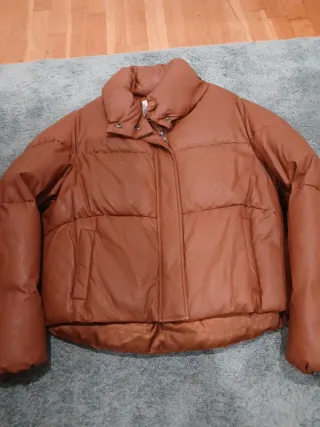 Plumas polipiel marrón Talla M