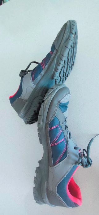 Zapatillas trekking Quechua grises/azules