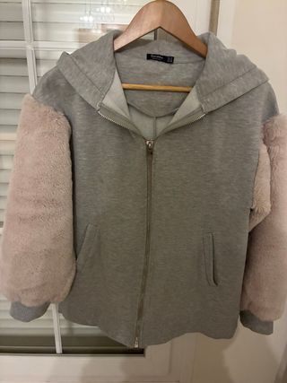 Sudadera con cremallera de chica