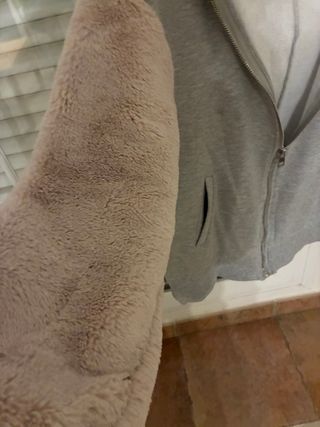 Sudadera con cremallera de chica