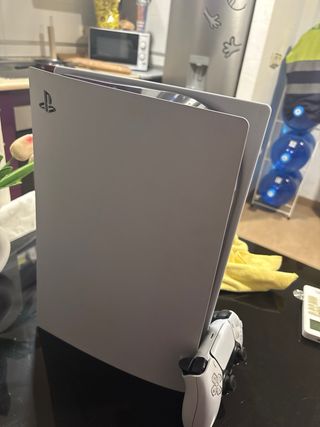 Consola PS5 + Mando Blanco