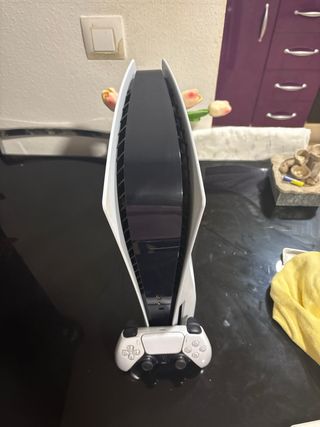 Consola PS5 + Mando Blanco