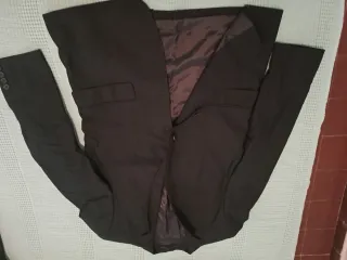 Traje de hombre negro