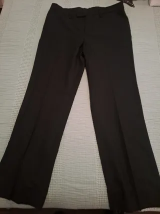 Traje de hombre negro