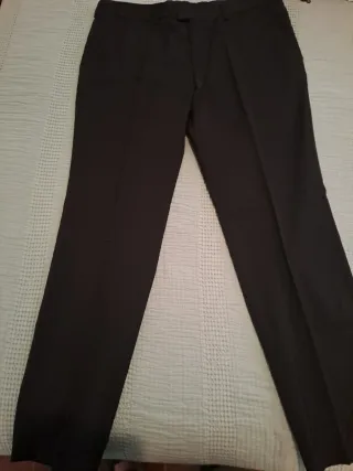 Traje de hombre negro