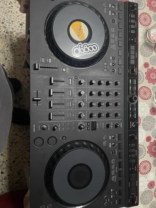 Controladora DJ Pioneer GRV6 Negra