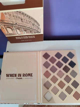 Paleta de sombras multicolor