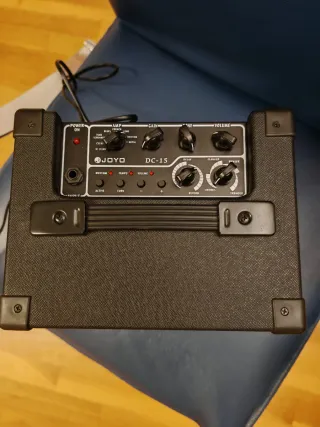 Amplificador JOYO DC-15