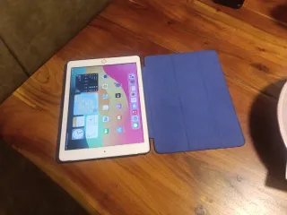 iPad 6ª Gen 128GB Blanco