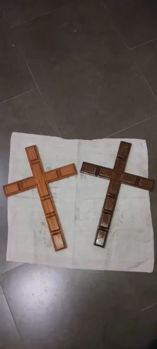 Crucifijo madera artesanal 10€/U (varias unidades)