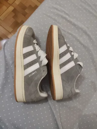 Adidas Campus Gris/Blanco Talla [Talla]