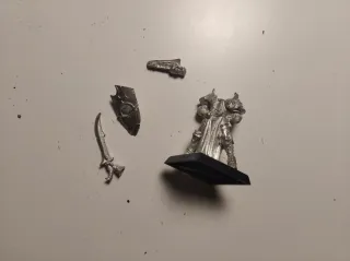 Paladín Slaanesh Warhammer Caos Metal