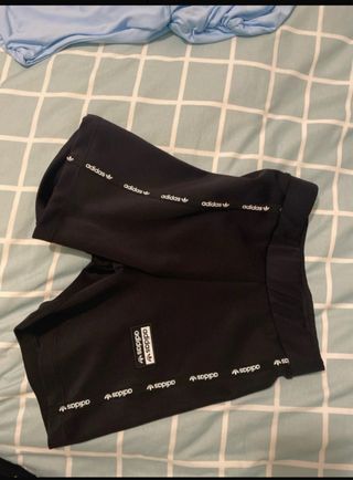 Leggings cortos Adidas negros