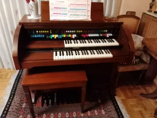 Órgano LOWREY electrónico clásico madera