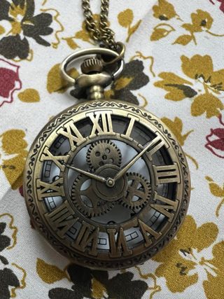 Orologio da tasca vintage con ingranaggi