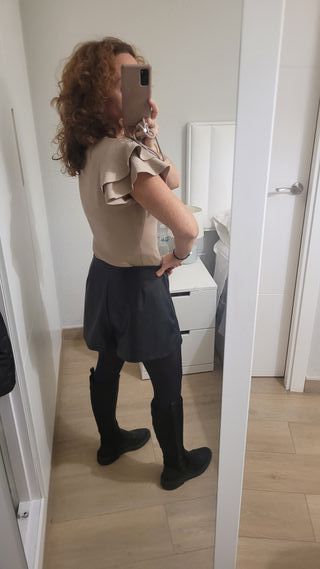 Falda-pantalón Zara efecto piel Talla L