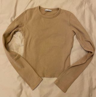 Top Bershka manga larga marrón Talla XS