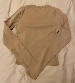 Top Bershka manga larga marrón Talla XS