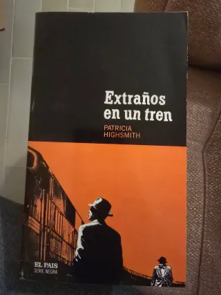 Libros varios. Colección El País. Serie negra.