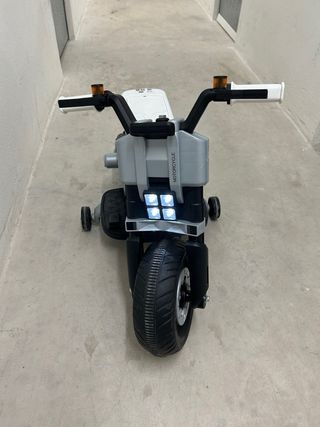 Moto eléctrica infantil a batería